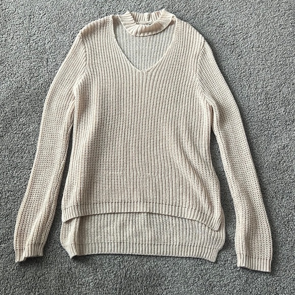 Boutique Cream Sweater with Neck Detail - Size Large - Picture 1 of 3